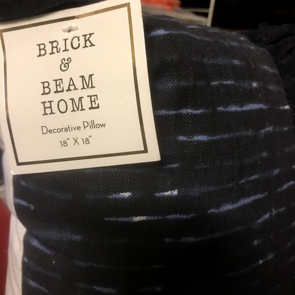 Brick & Beam Home NWT Navy Fringe Tassels Decorative Pillow 18" x 18" - Picture 2 of 7